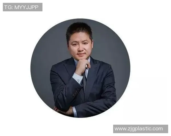 飞盘之路：周敏的深度对话与人生探索之旅MBA